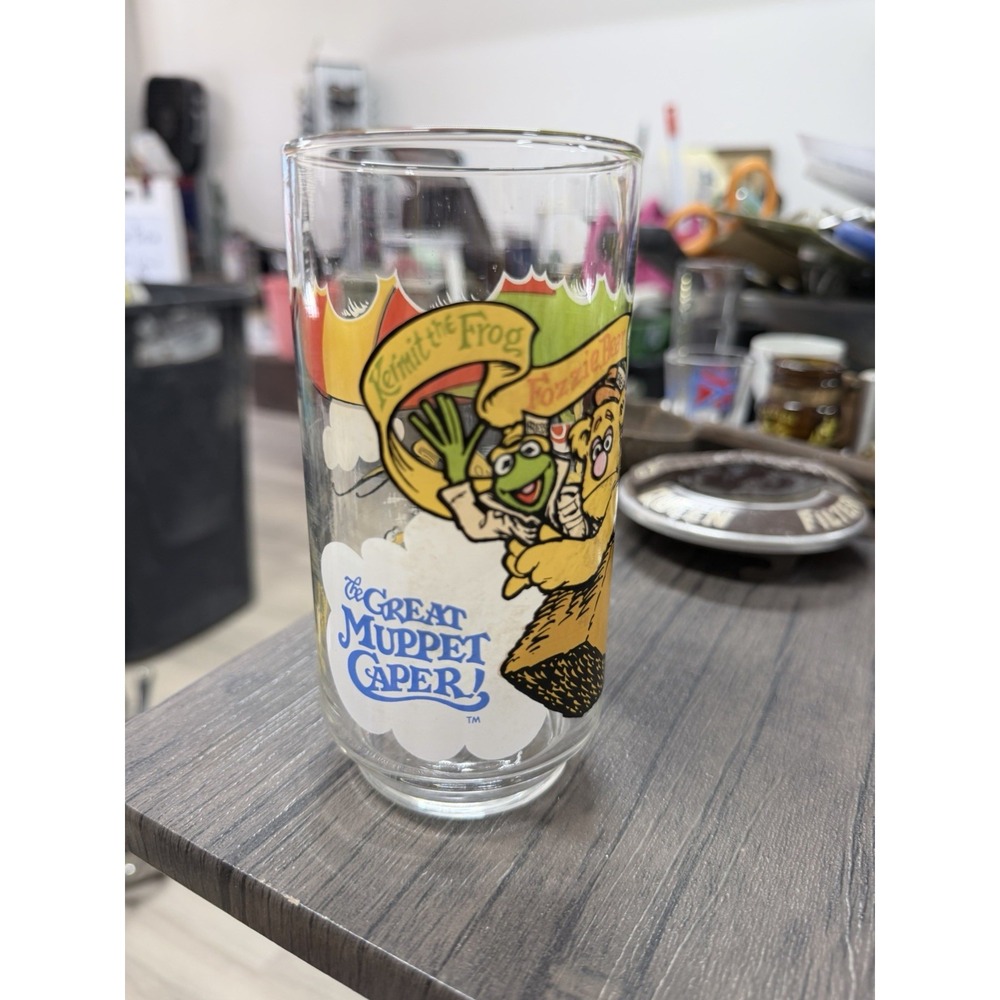 Great Muppet Caper Fozzie Kermit (Vintage‎ Happy Meal Glasses, McDonalds)